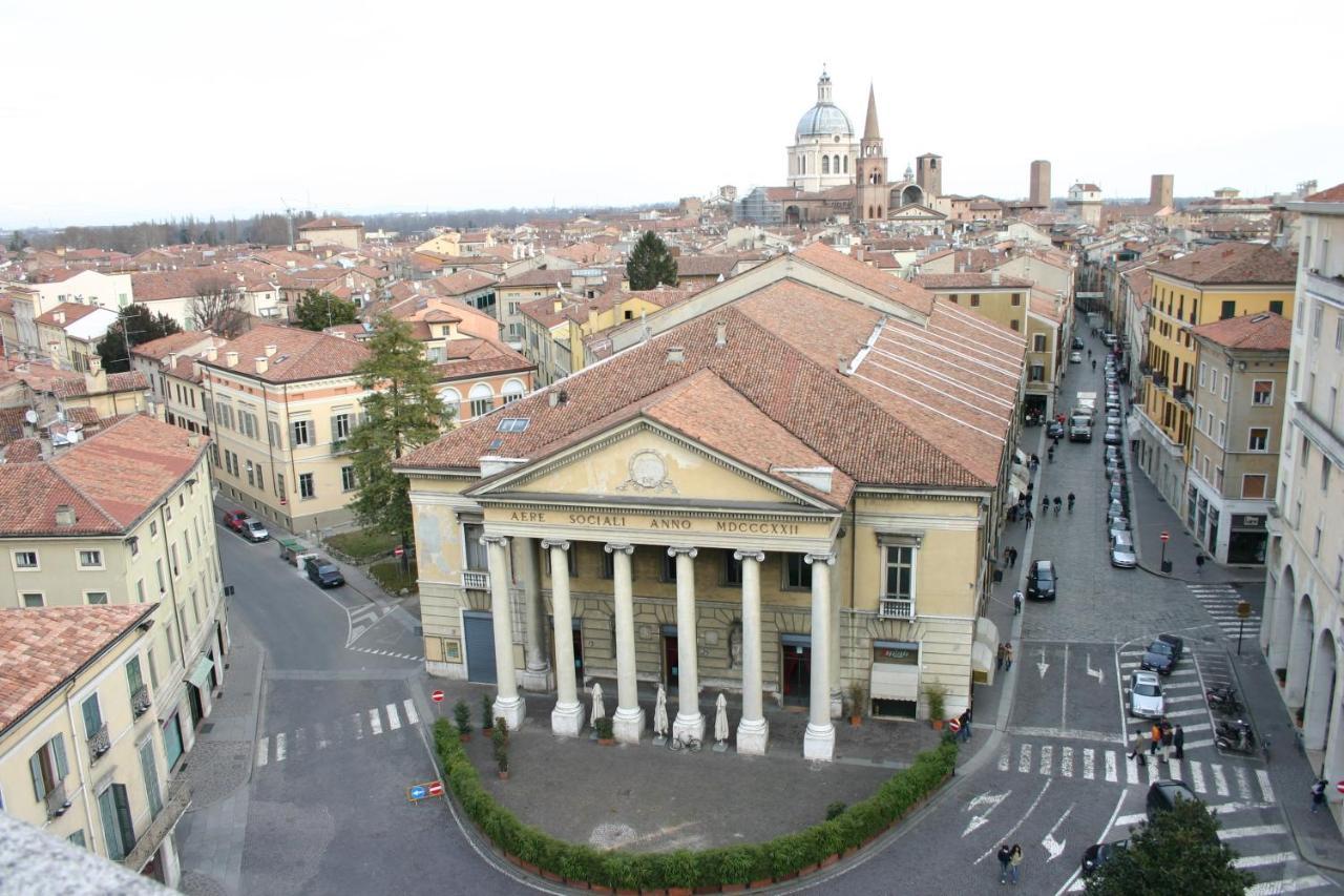 Hotel Italia City Center Mantova Exteriör bild